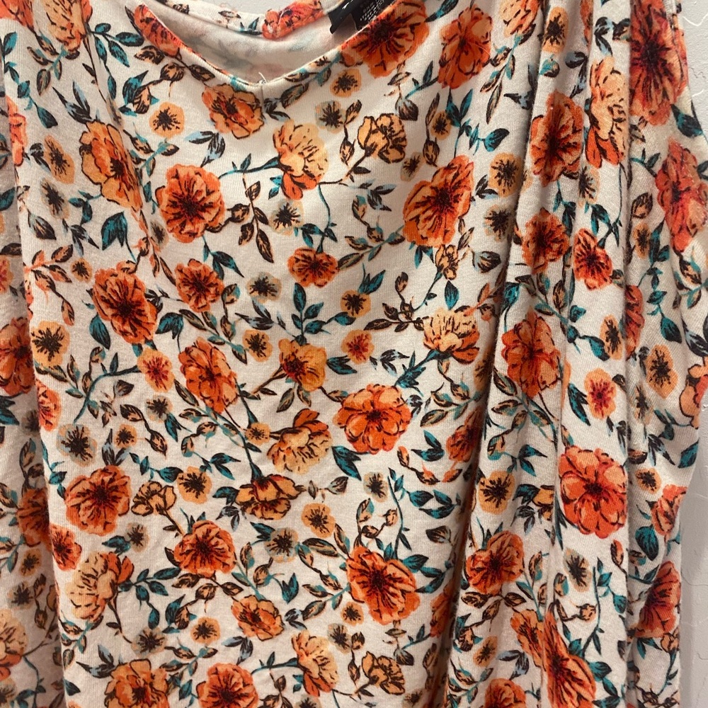 Torrid White Floral Soft Stretchy Boho Crochet Strap Tank - Picture 8 of 9